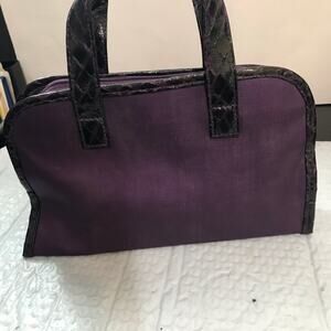 ESTEE LAUDER  Makeup  Travel Carry Case  Purple Zip Closure